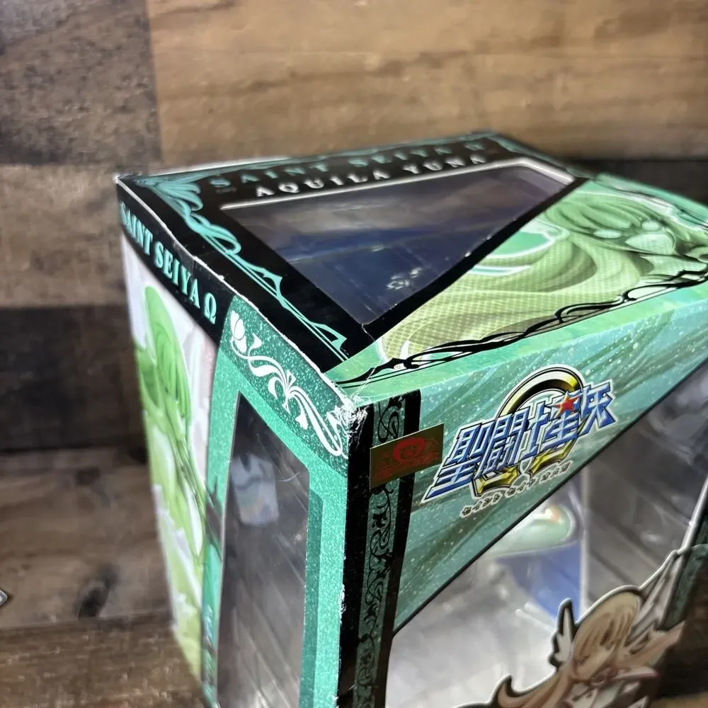 MegaHouse Saint Seiya Omega Eagle Aquila Yuna Bronze Figure New Box Damage